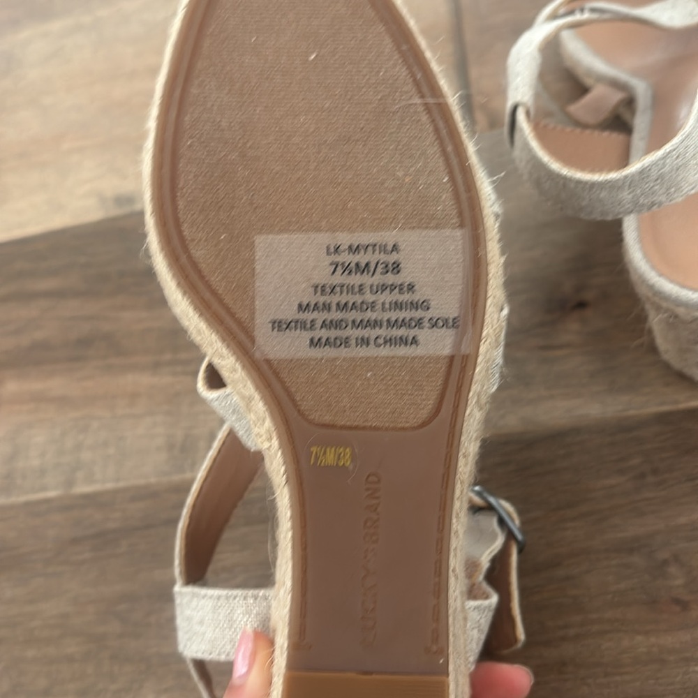 Lucky Brand Rope Wedges - Picture 4 of 7